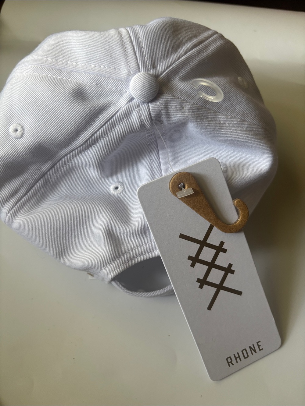 RHONE Everyday Hat in White ~ NWT - Picture 4 of 5